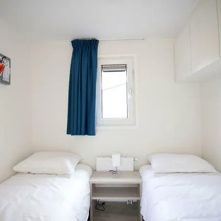 Holiday Droompark Molengroet.42 * Sint Pancras